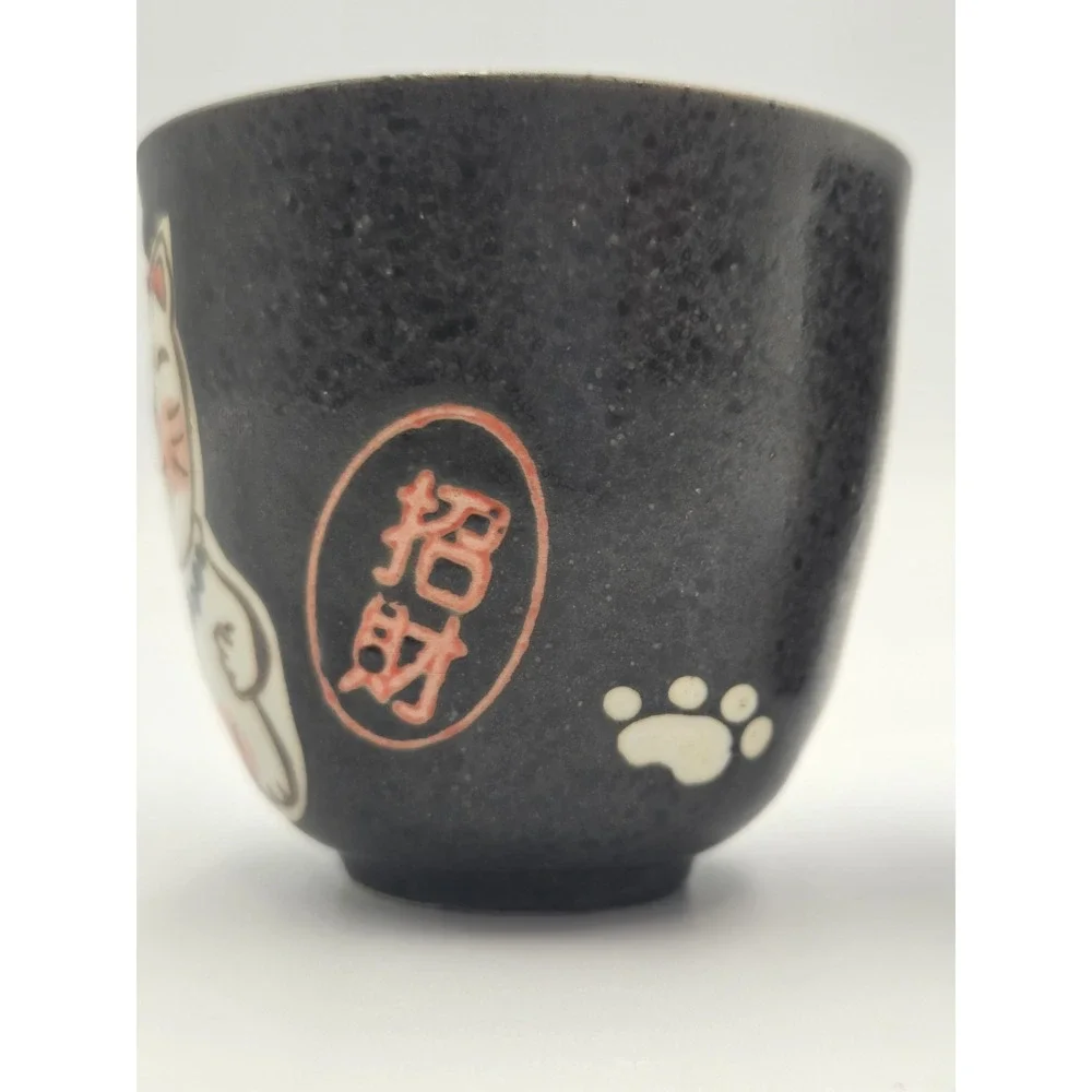 Japanese Maneki Neko Lucky Cat Tea Cup –‎ Ceramic Fortune Cup Lot Of 2